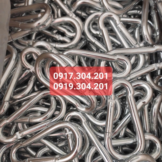 MÓC CARABINER